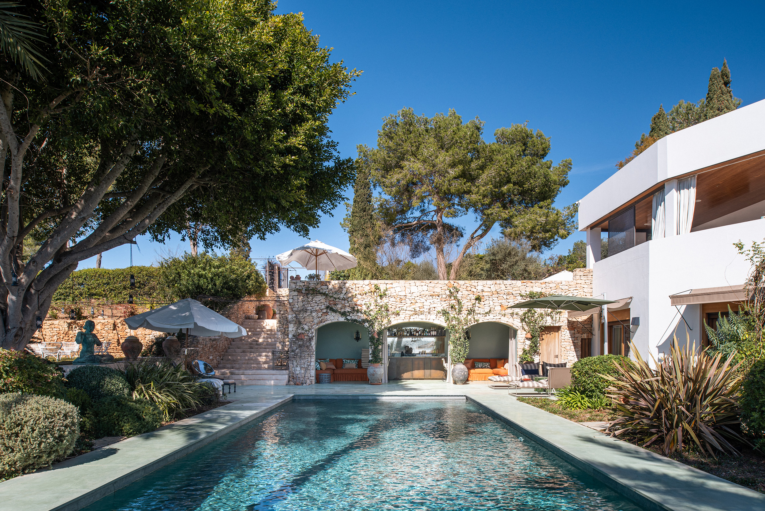 DN-Ibiza-Villa-For-Sale-South-Sea-Views (19)__