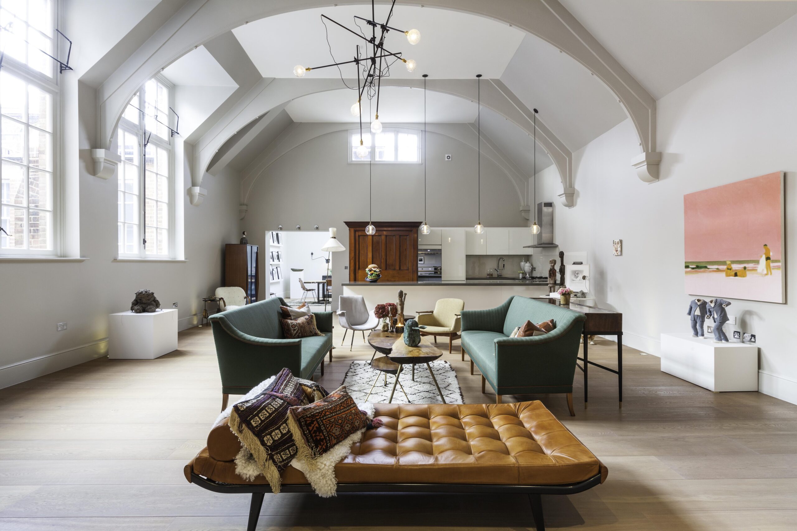 For Sale: The Old Courthouse W14 reception room with vaulted ceiling